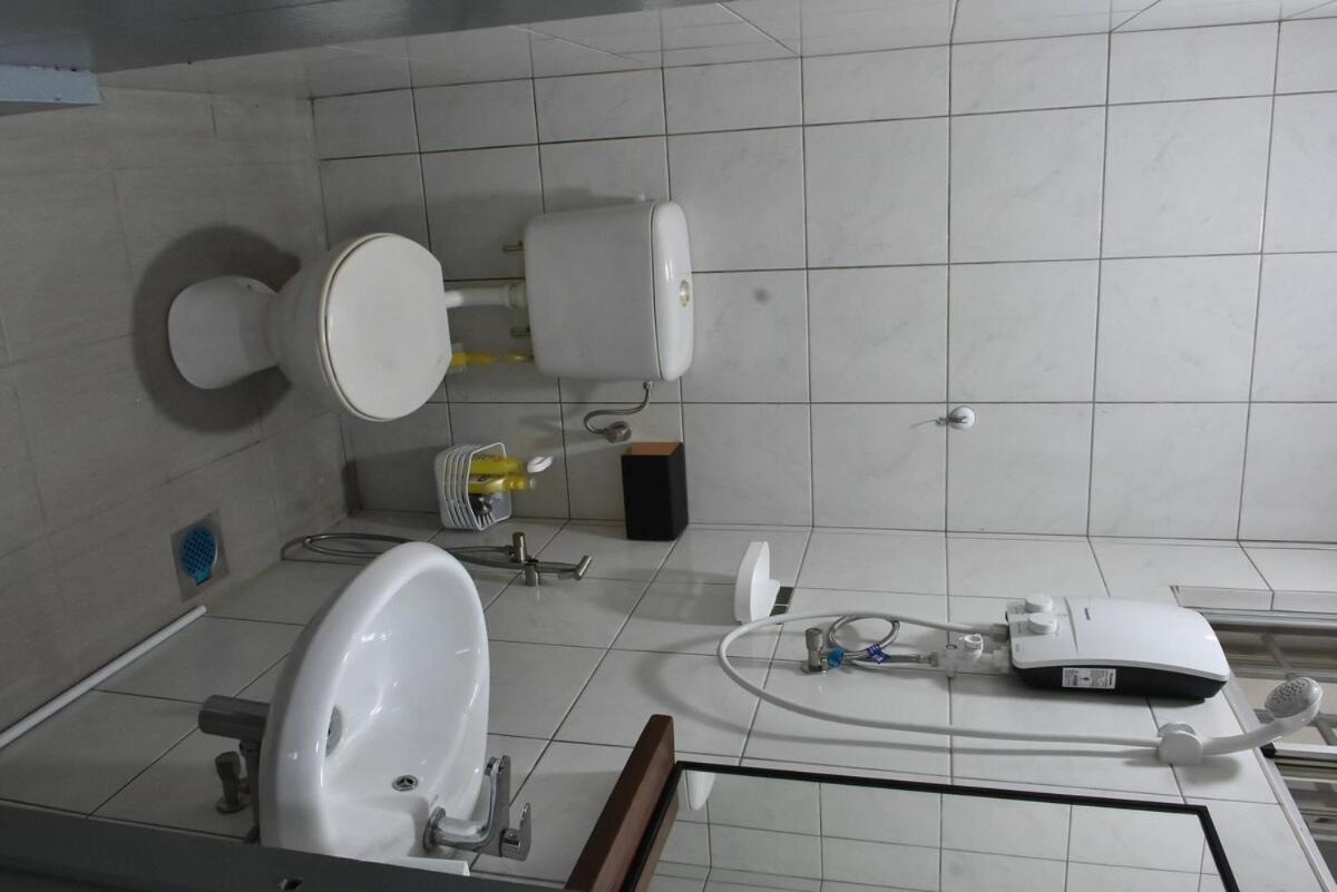 Rain Tree Homestay Bintulu Exterior photo